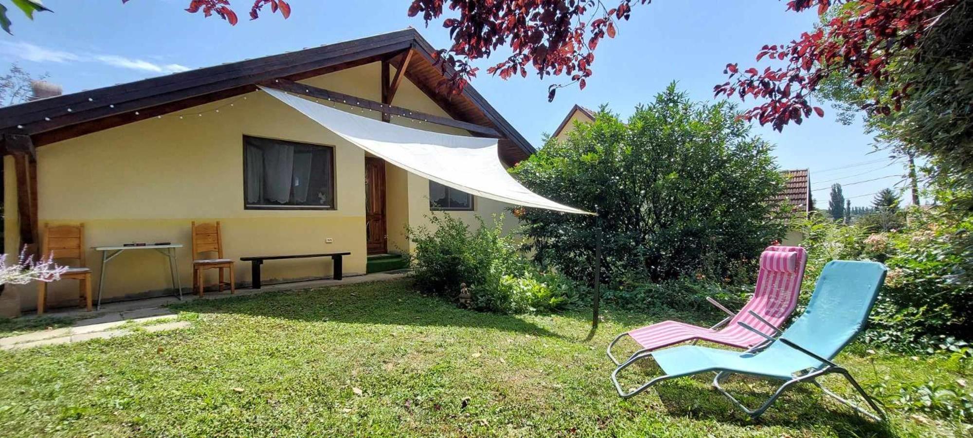 Kismokus Apartman Eger Eksteriør billede